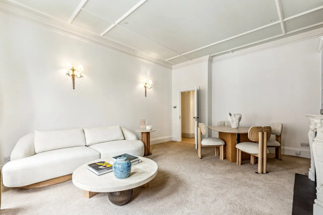 Sloane Court West, Chelsea, SW3, photo 8