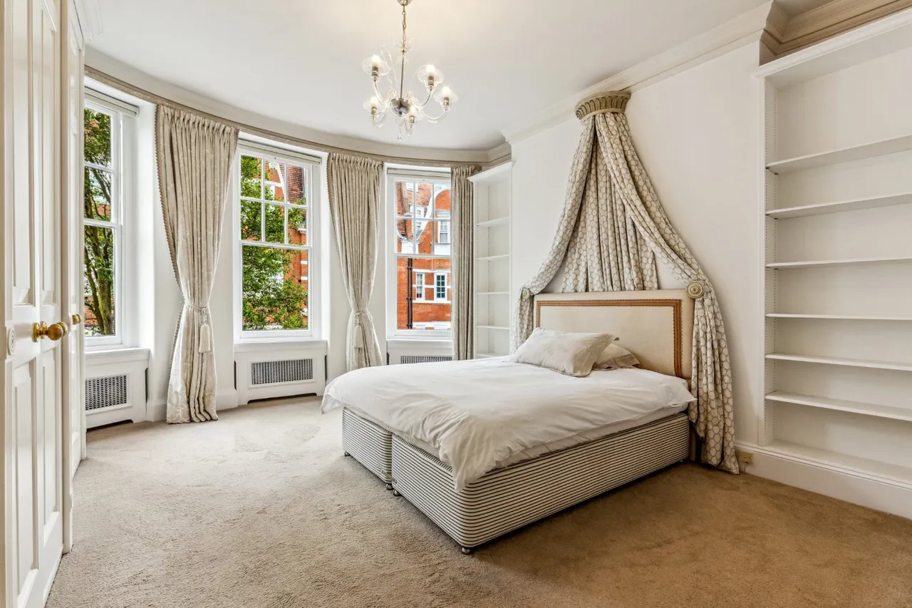 Sloane Court West, Chelsea, SW3, photo 4