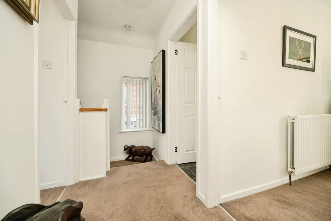 Southcrest Road, Redditch, B98, photo 11