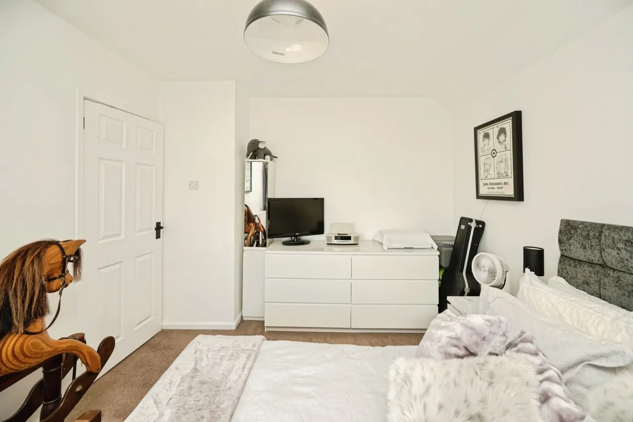 Southcrest Road, Redditch, B98, photo 13