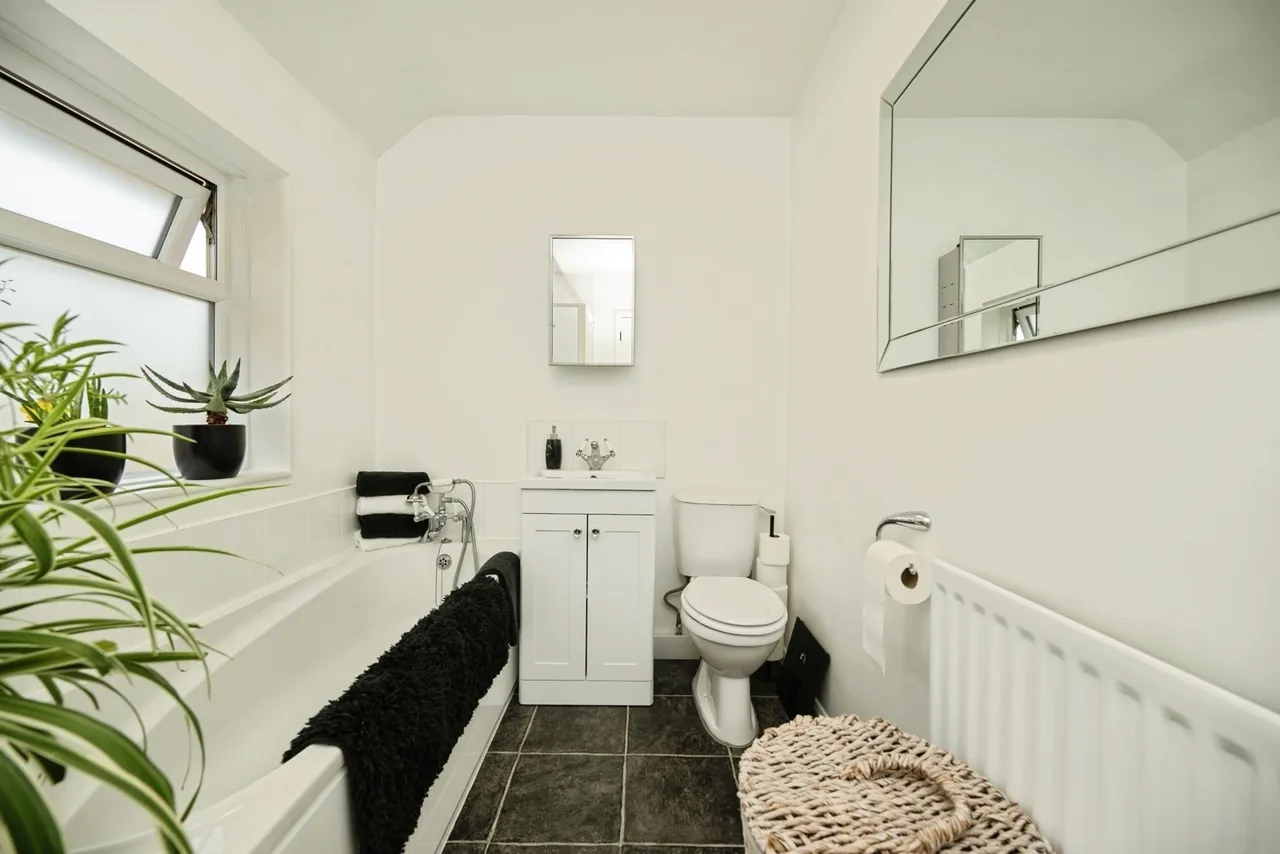 Southcrest Road, Redditch, B98, photo 19
