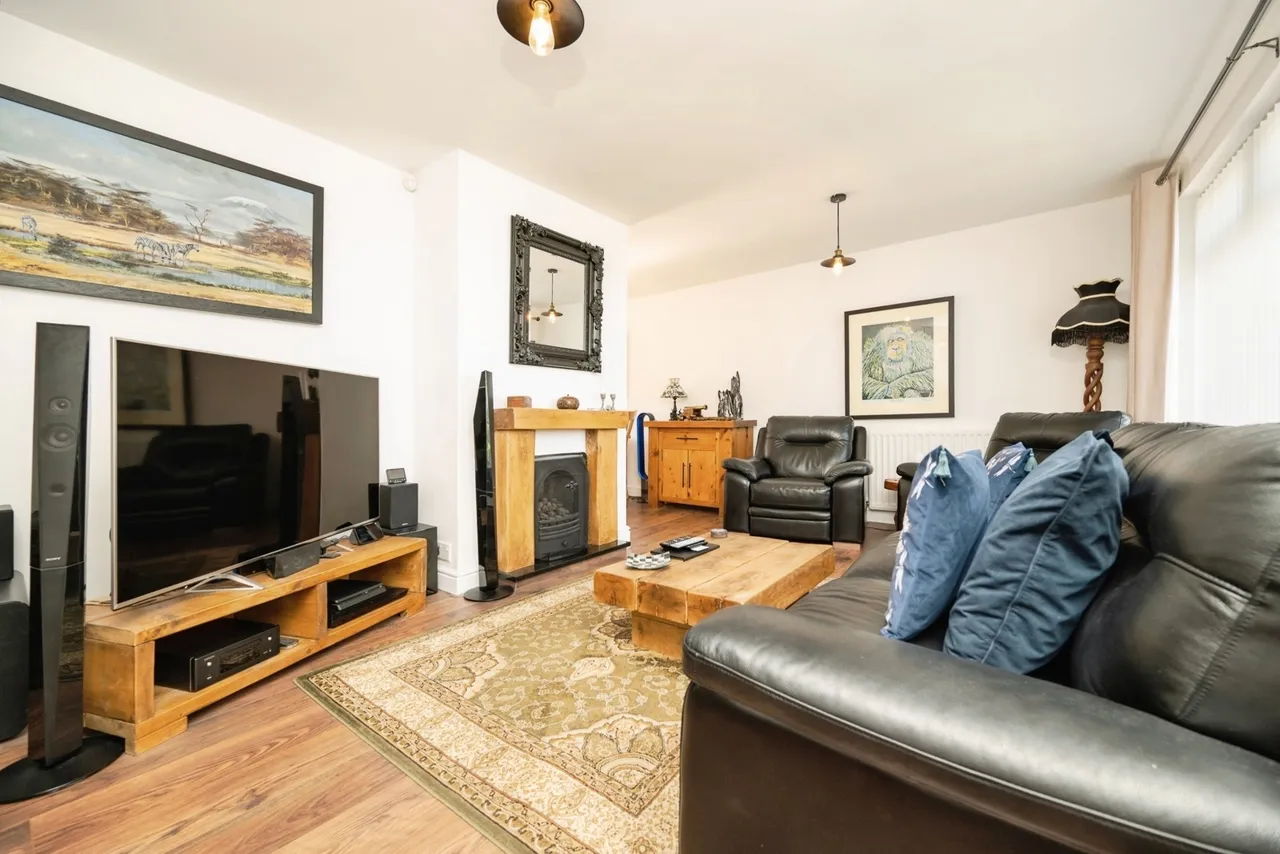Southcrest Road, Redditch, B98, photo 2