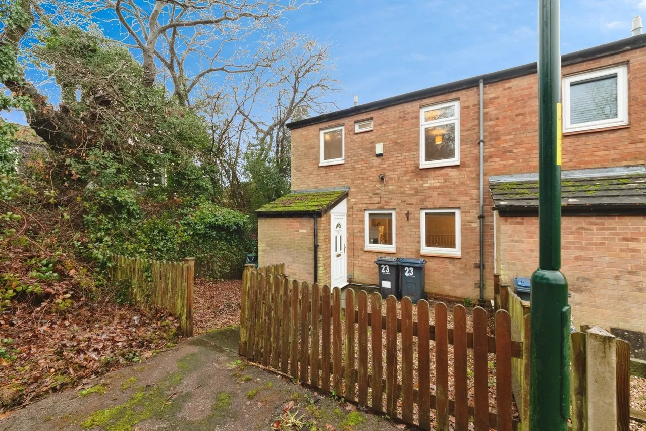 2 bed house for sale, Flax Gardens, Birmingham, B38