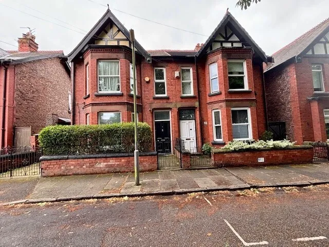4 bed house to rent, Cardwell Road, L19