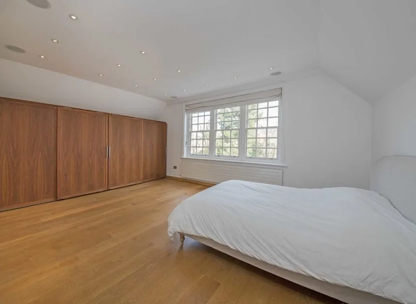 Bracknell Gardens, Hampstead, NW3, photo 3