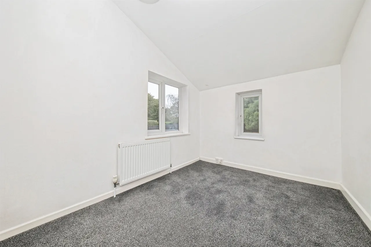 Pownall Crescent, Colchester, photo 12