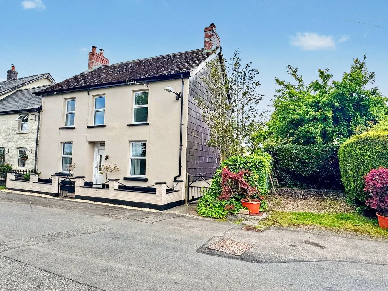 Cefn Gorwydd, Llangammarch Wells, Powys, LD4 4DN, photo 24