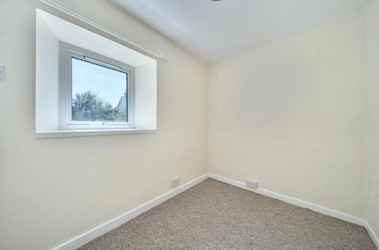 Cefn Gorwydd, Llangammarch Wells, Powys, LD4 4DN, photo 17