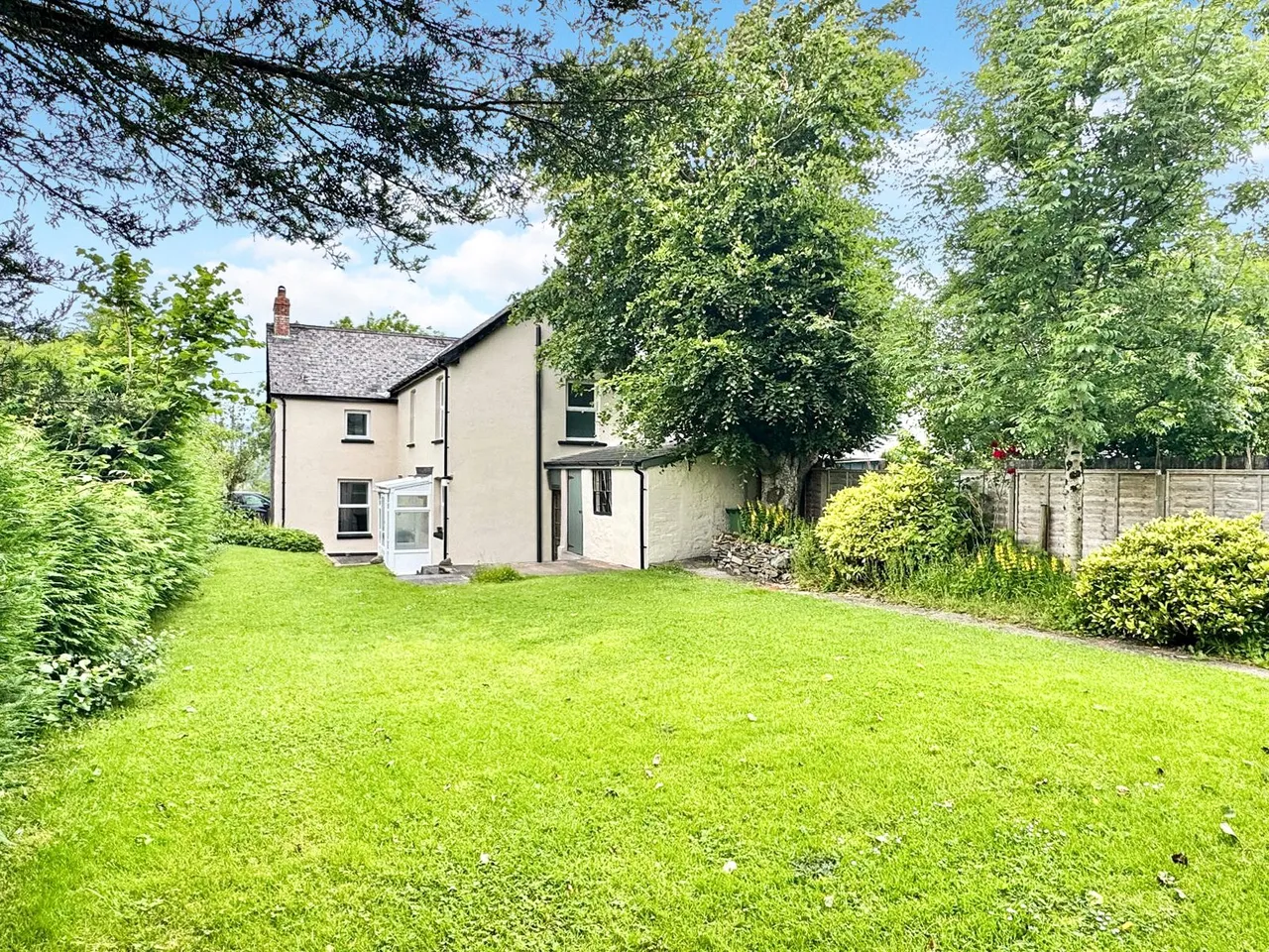 Cefn Gorwydd, Llangammarch Wells, Powys, LD4 4DN, photo 21