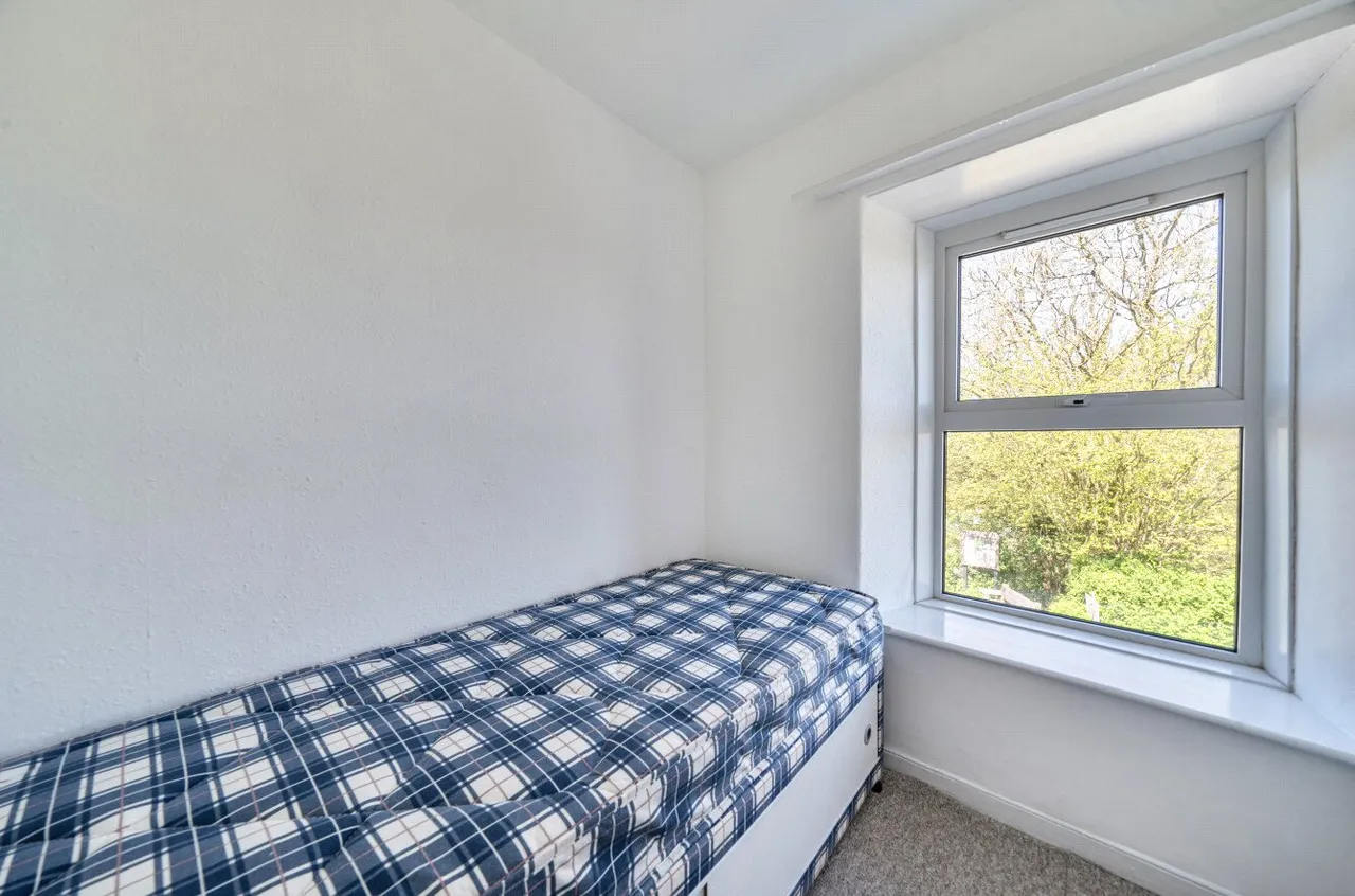 Cefn Gorwydd, Llangammarch Wells, Powys, LD4 4DN, photo 16
