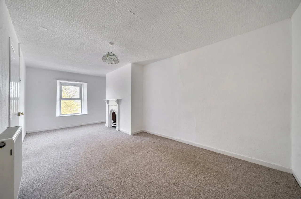 Cefn Gorwydd, Llangammarch Wells, Powys, LD4 4DN, photo 12