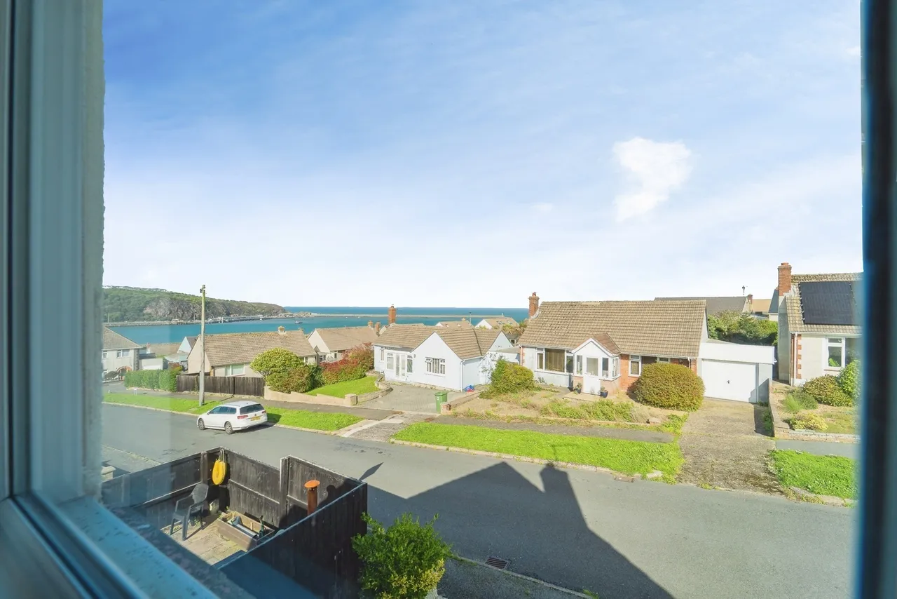 Heol Cynan, Fishguard, SA65, photo 11