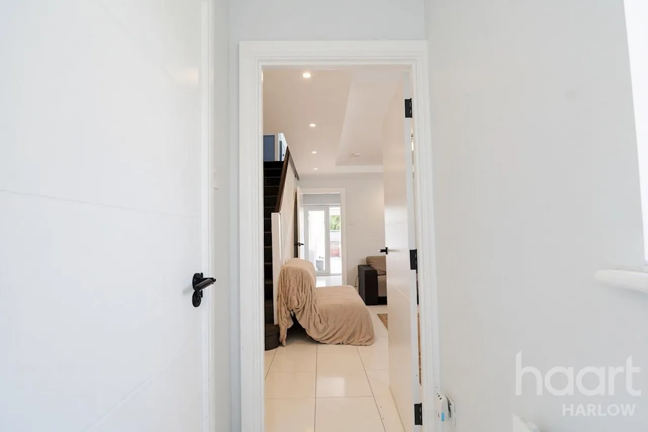 Pytt Field, Harlow, CM17, photo 16