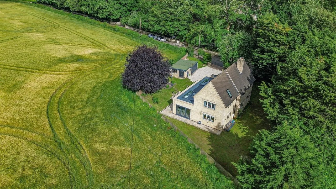 Kingscote, Tetbury, GL8, photo 6