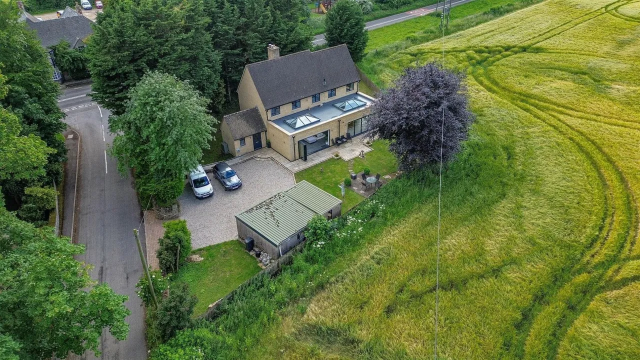 Kingscote, Tetbury, GL8, photo 10