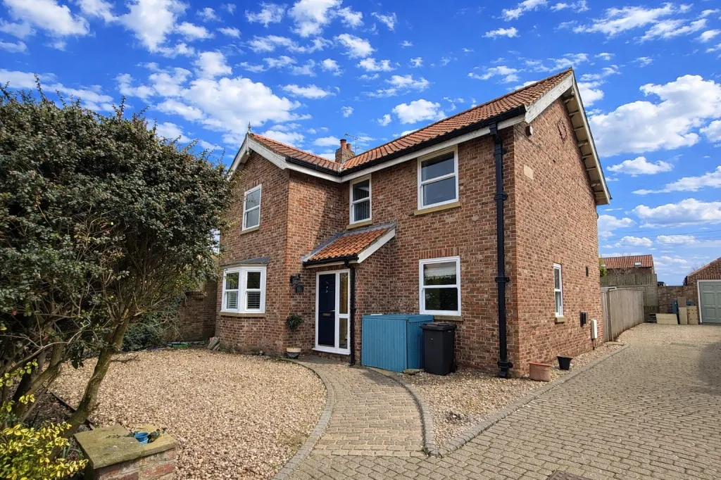 5 bed house for sale, Marston Road, YO26