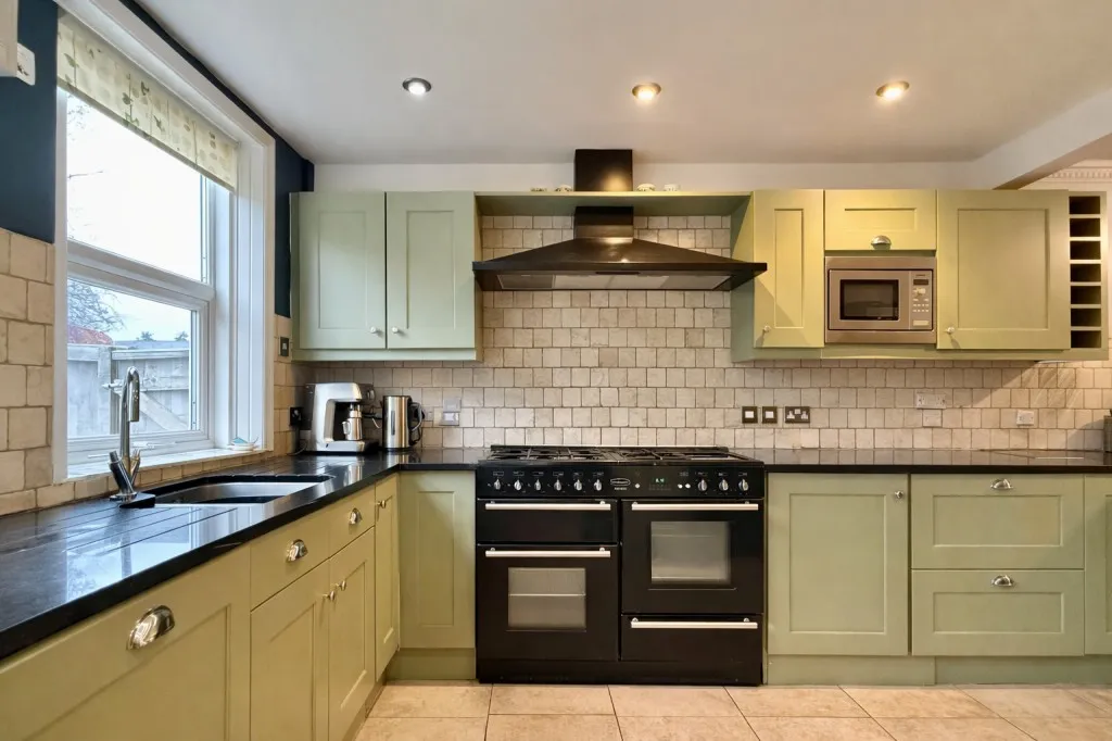 Marston Road, YO26, photo 8