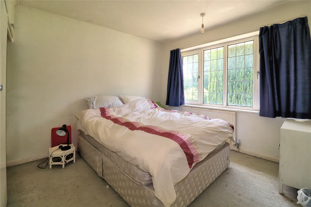 Turnoak Avenue, Woking, GU22, photo 10