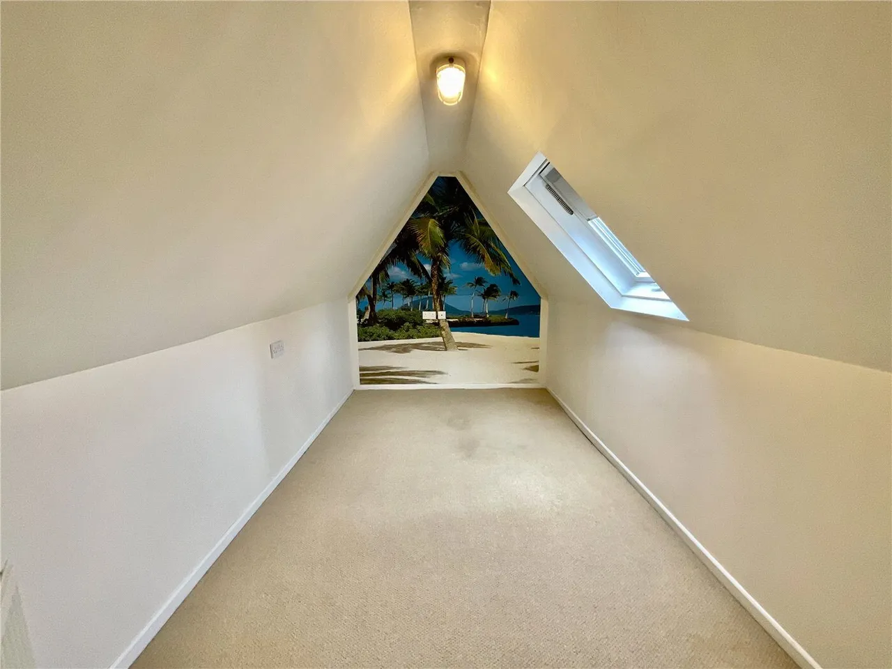 Hynesbury Road, Friars Cliff, BH23, photo 11