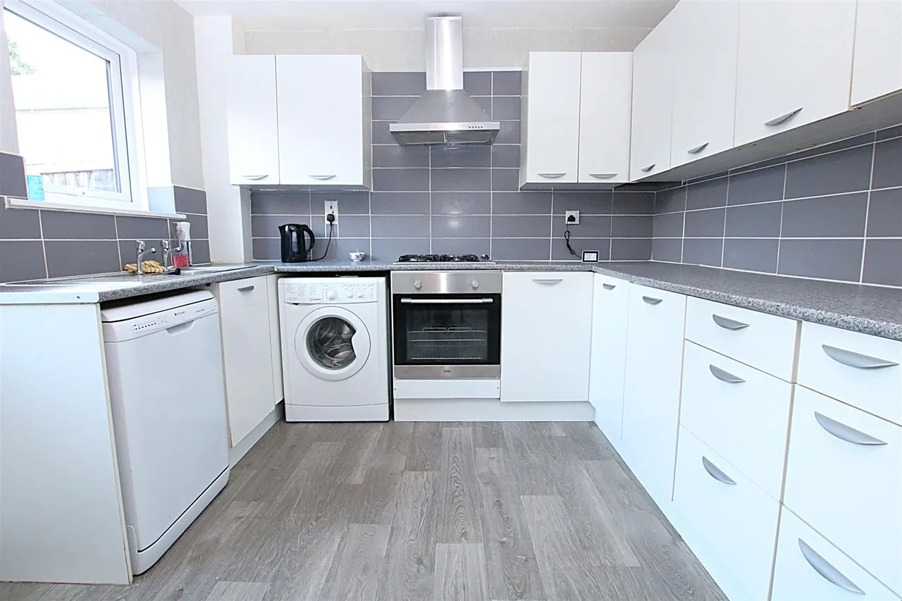 Annesley Close, Abington Vale, photo 4