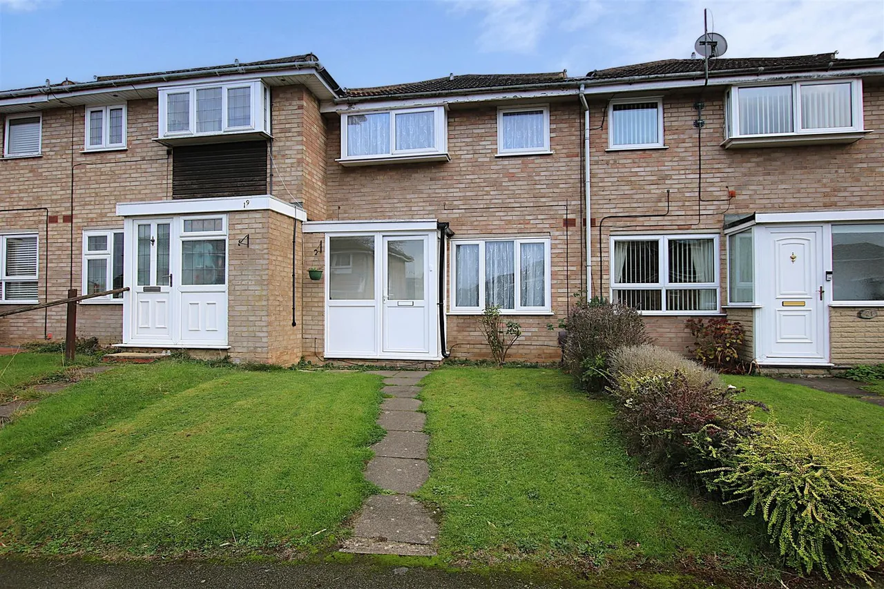 3 bed house for sale — Annesley Close, Abington Vale