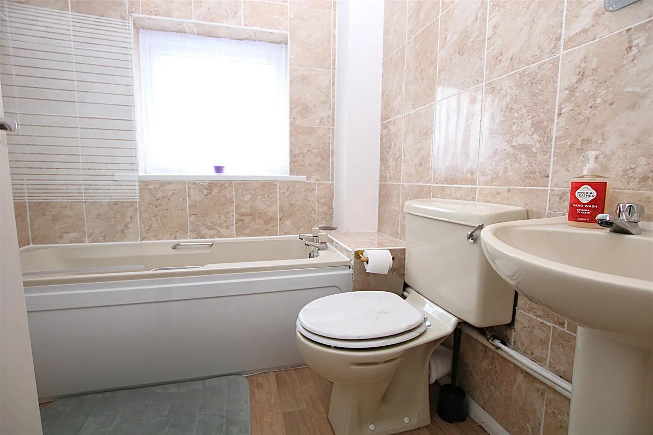 Annesley Close, Abington Vale, photo 12