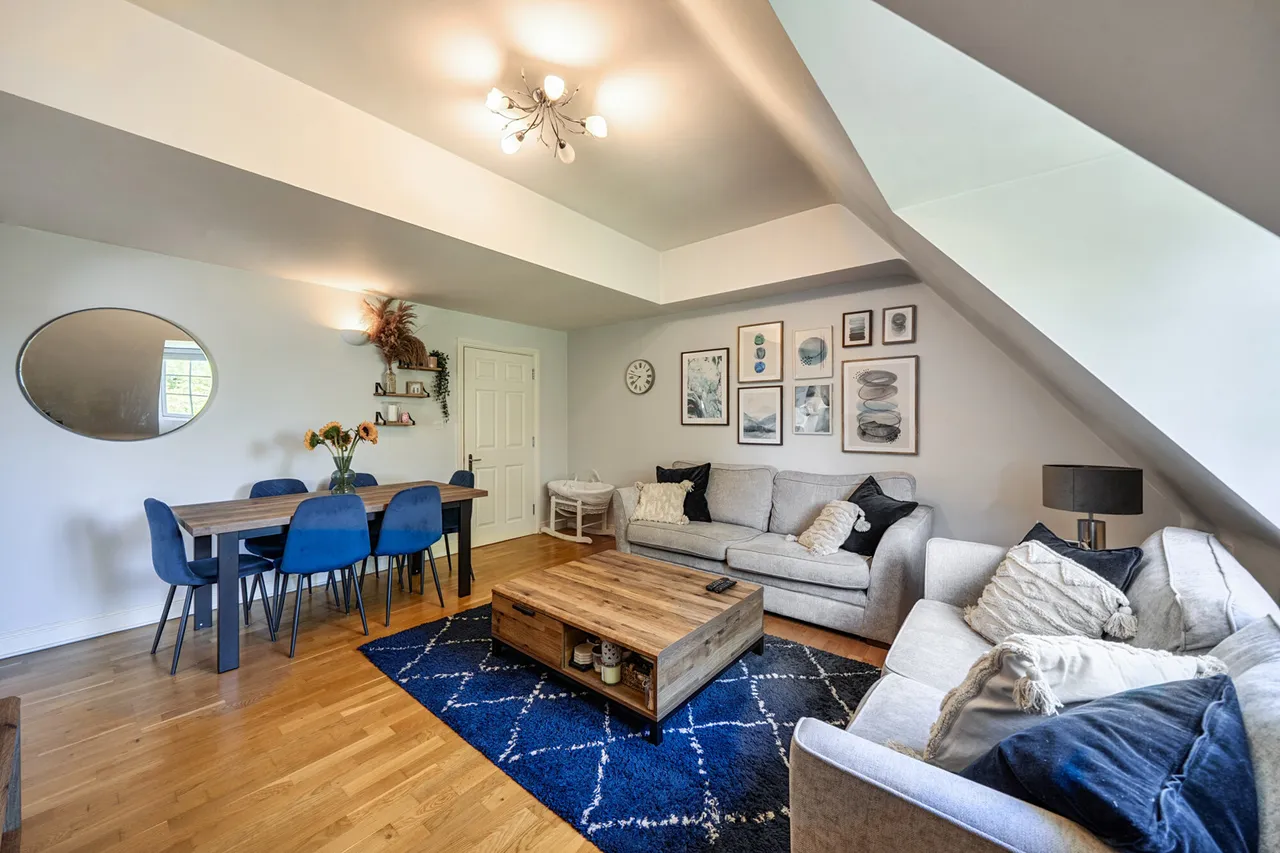 Lidgould Grove, HA4, photo 11