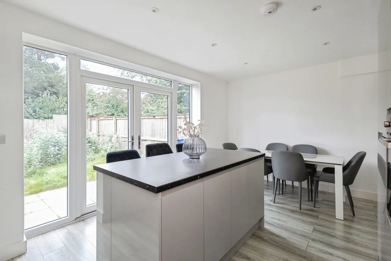 Kgn Sean Dawson Way, Stalybridge, SK15, photo 6