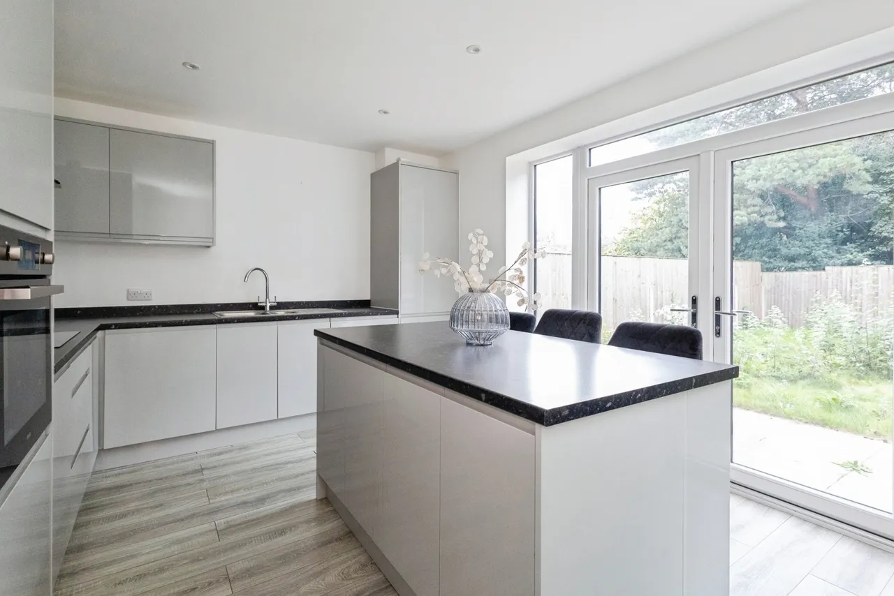 Kgn Sean Dawson Way, Stalybridge, SK15, photo 8