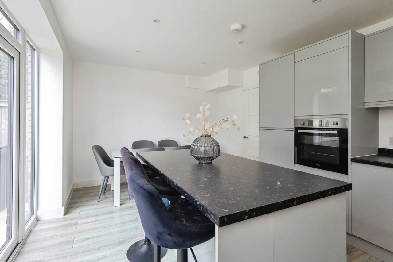 Kgn Sean Dawson Way, Stalybridge, SK15, photo 5