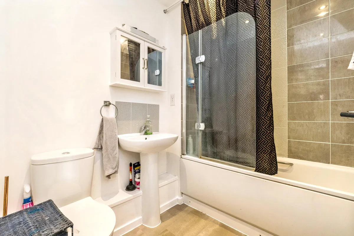 Slade Green Road, Erith, DA8, photo 15