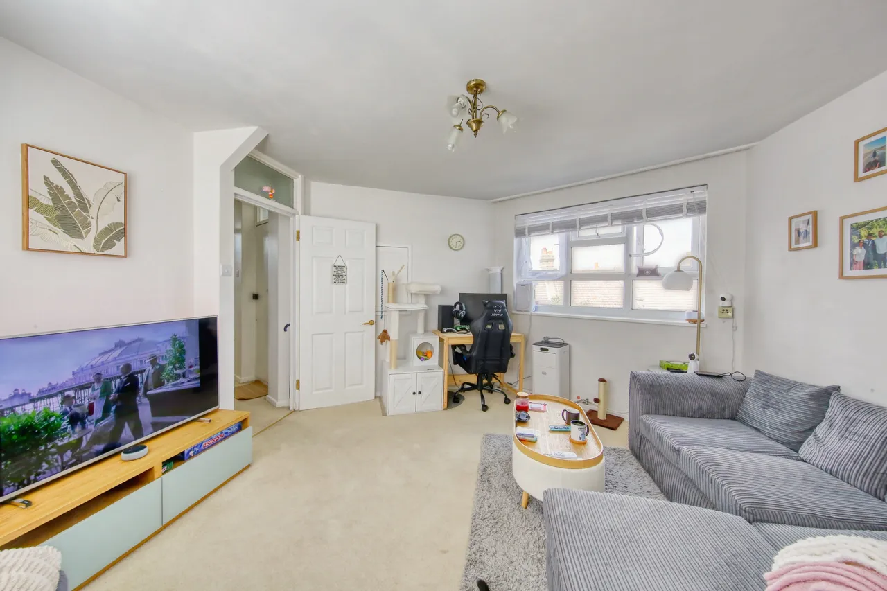 Royal Road, Teddington, TW11 0SJ, photo 6