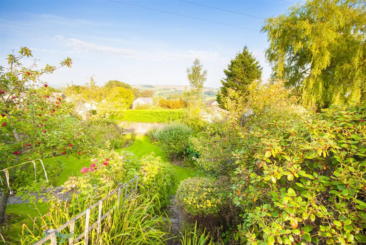 Longridge, Bromley Cross, BL7, photo 13