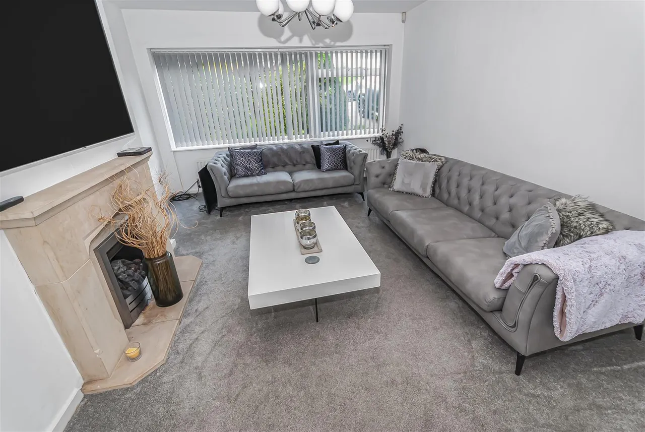 Longridge, Bromley Cross, BL7, photo 5