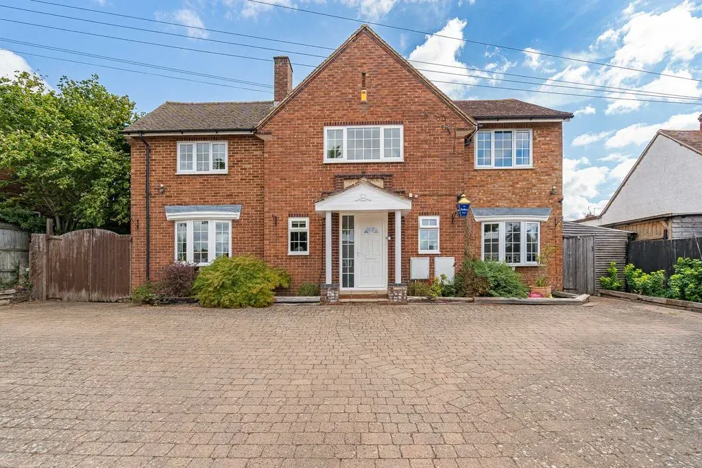 Puxley Road, Deanshanger, Milton Keynes, Northamptonshire, MK19 6JB, photo 22
