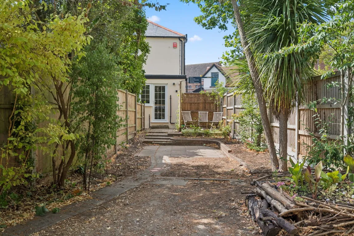 Waxwell Lane, Pinner, HA5, photo 14