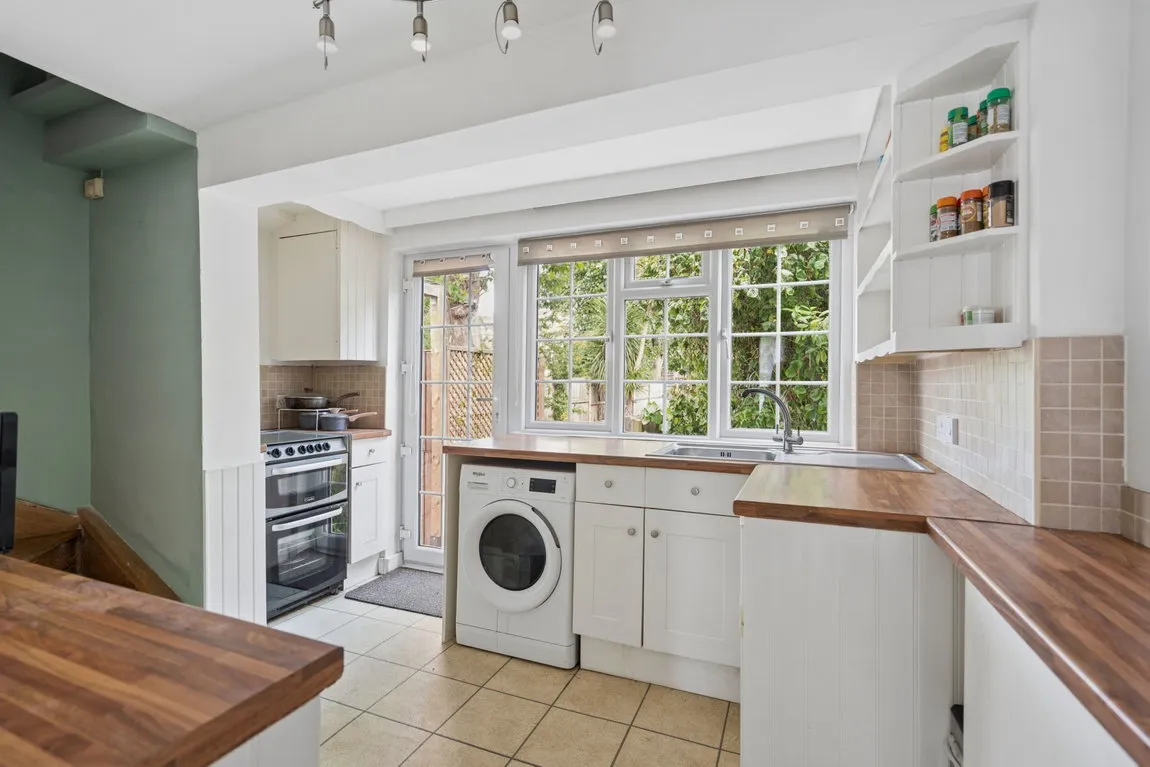 Waxwell Lane, Pinner, HA5, photo 5