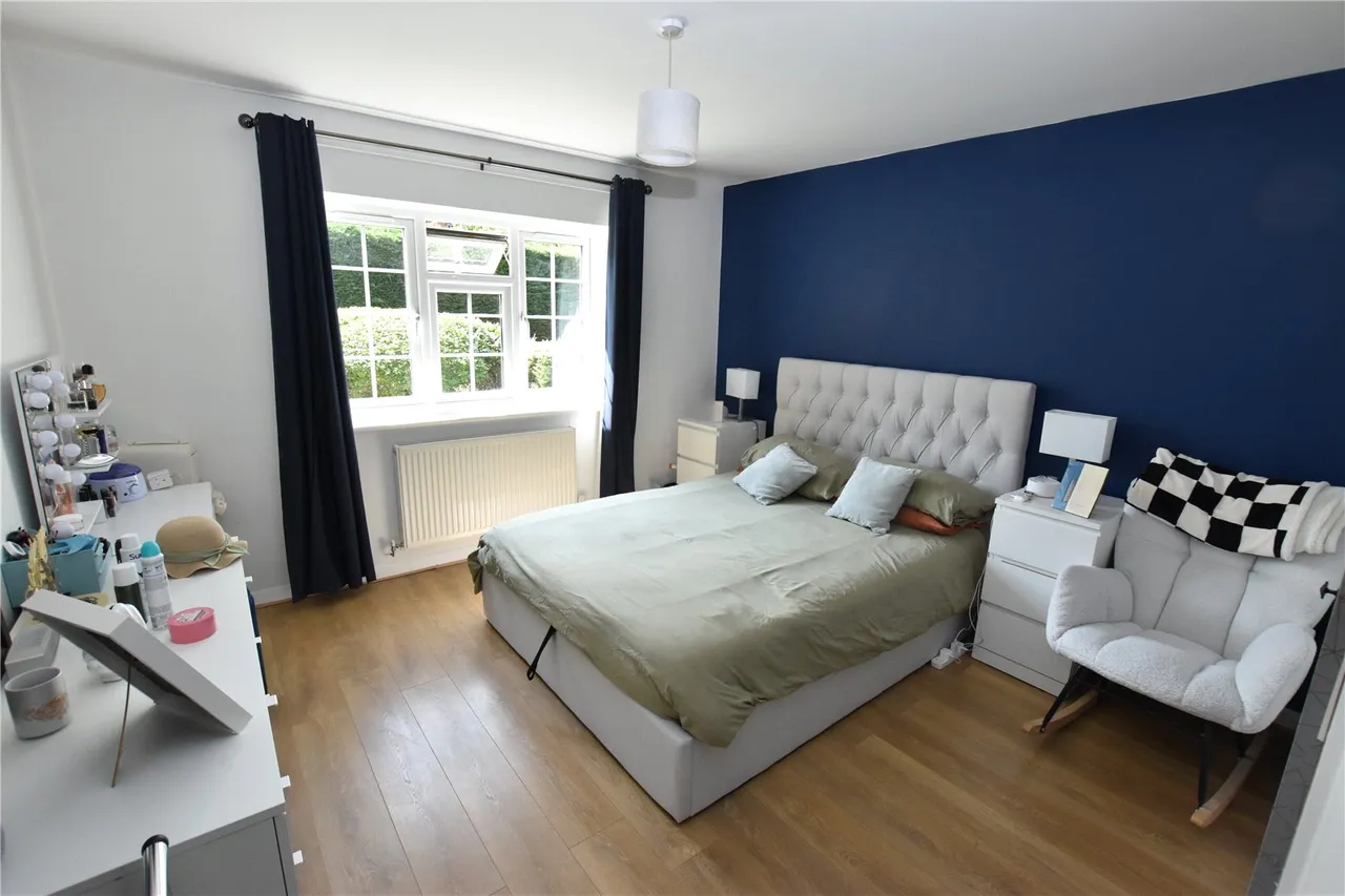 Alexandra Road, Farnborough, Hampshire, GU14 6ED, photo 4