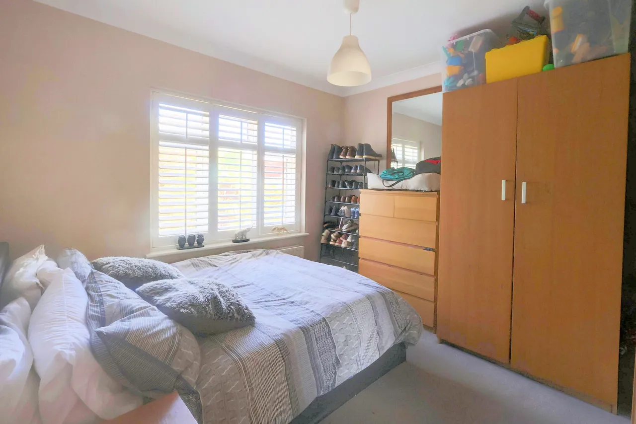 Graham Close, Croydon, CR0 8HS, photo 14