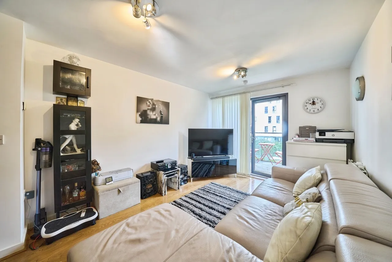 Jude Street, London, E16, photo 4