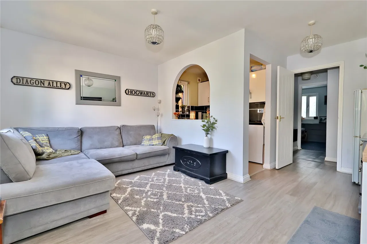Perleybrooke Lane, Goldsworth Park, GU21, photo 4