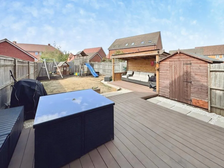 Carriage Road, Broughton, HP22, photo 5