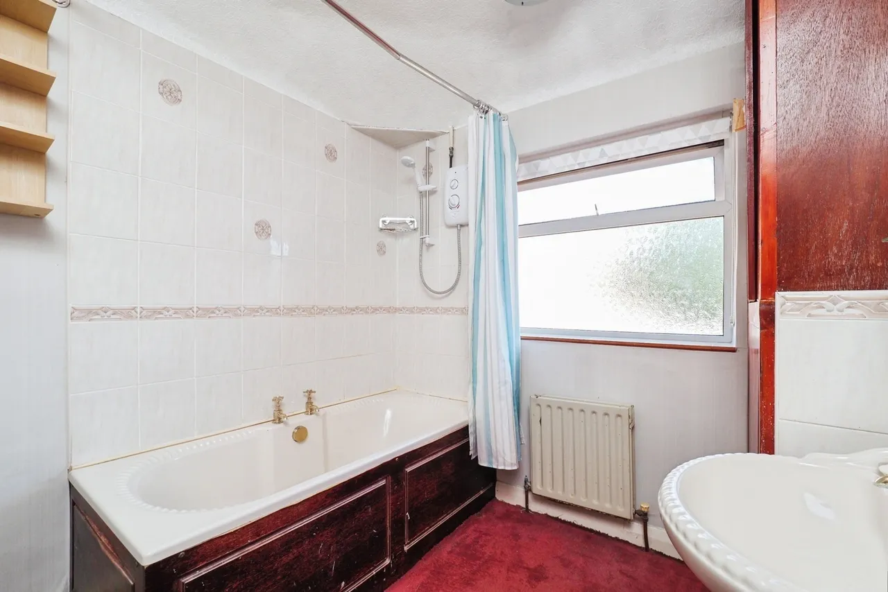 Larch Crescent, Beeston, Nottingham, Nottinghamshire, NG9, photo 9