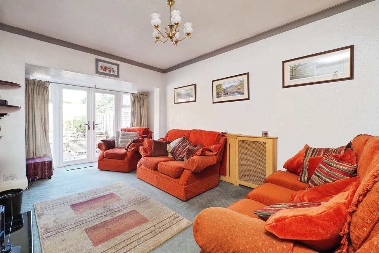 Larch Crescent, Beeston, Nottingham, Nottinghamshire, NG9, photo 7