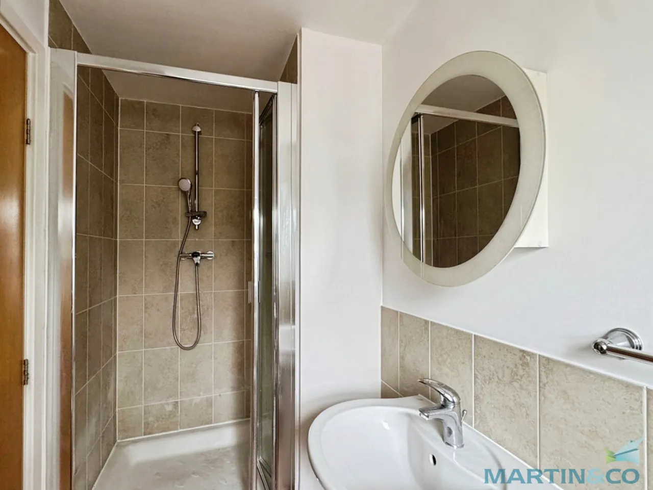 Bryony Drive, Kingsnorth, TN23, photo 7