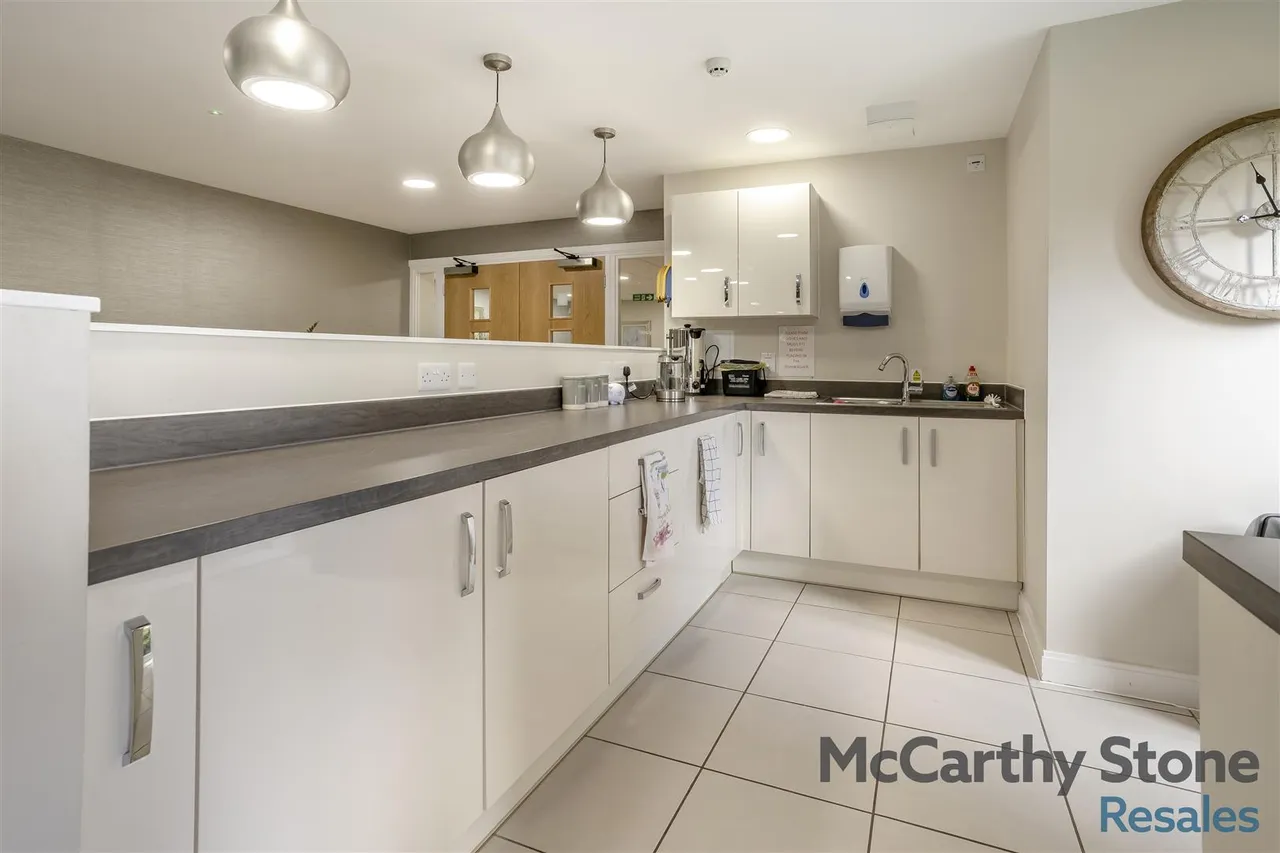 Gower Road, Sketty, SA2, photo 36