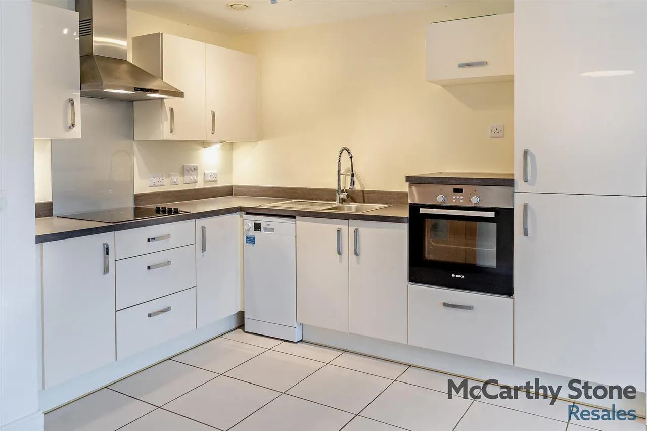 Gower Road, Sketty, SA2, photo 21
