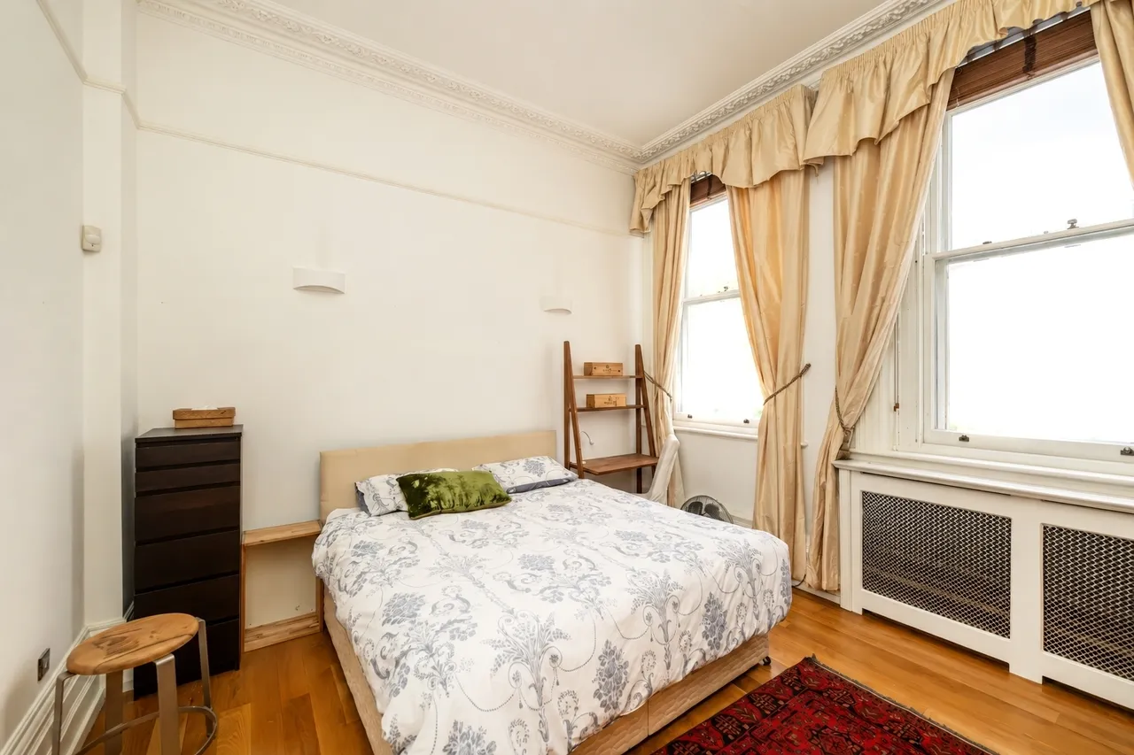 Northumberland Avenue, Charing Cross, WC2N, photo 20