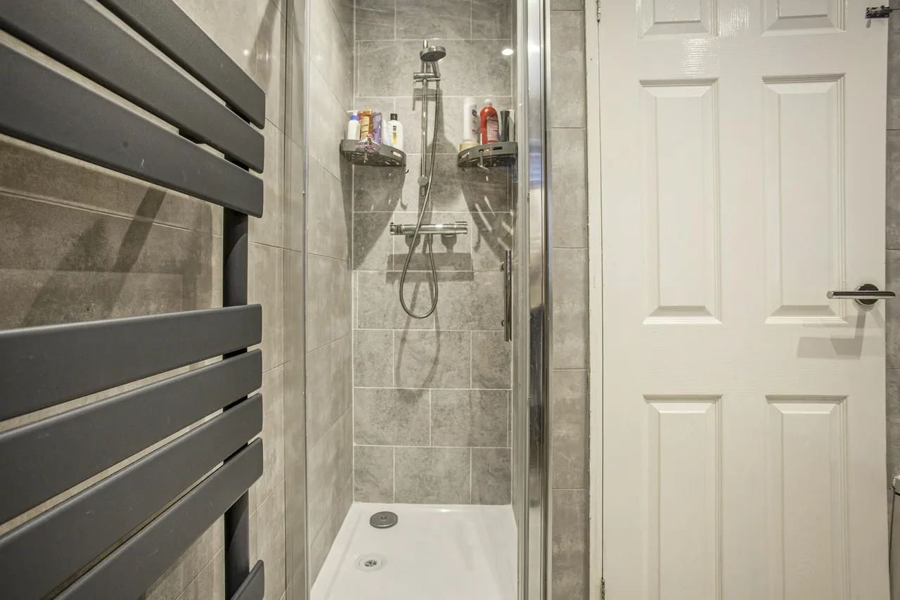 Eastfield Crescent, Sheffield, S25, photo 24