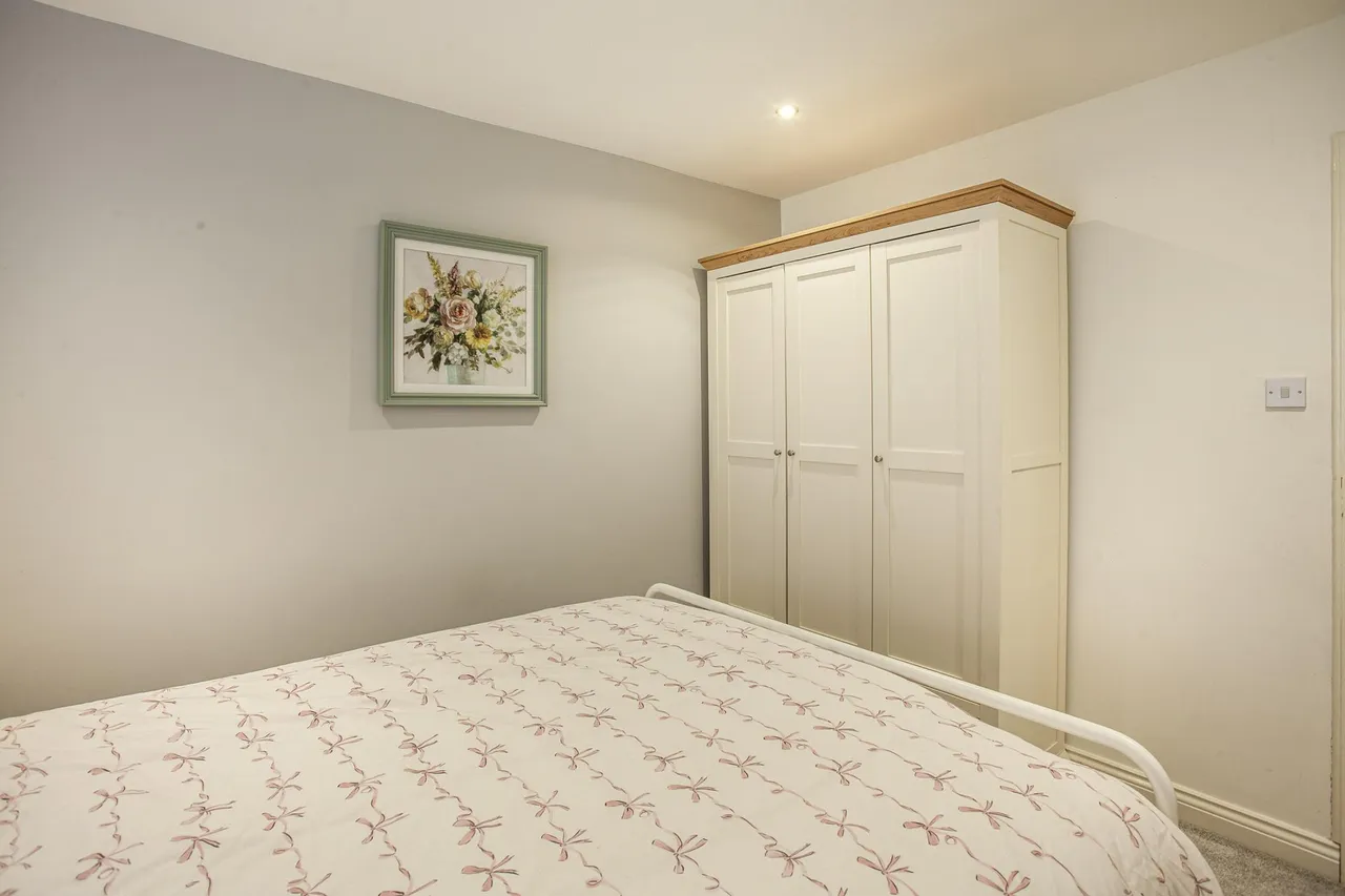 Eastfield Crescent, Sheffield, S25, photo 14